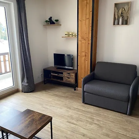 Les Chenevers Lanslevillard Room photo